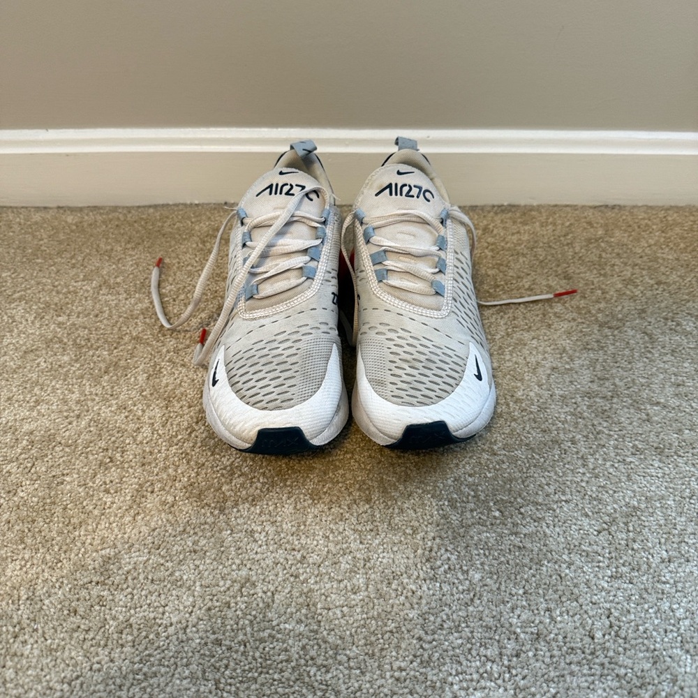 Nike 270 Men’s Sneakers